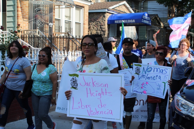 Cientos marchan en NY por derechos de mujeres latinas transgénero
