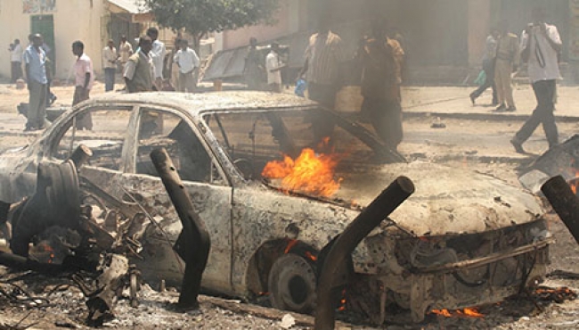 Atentado con coche bomba en Somalia deja 15 muertos y nueve heridos